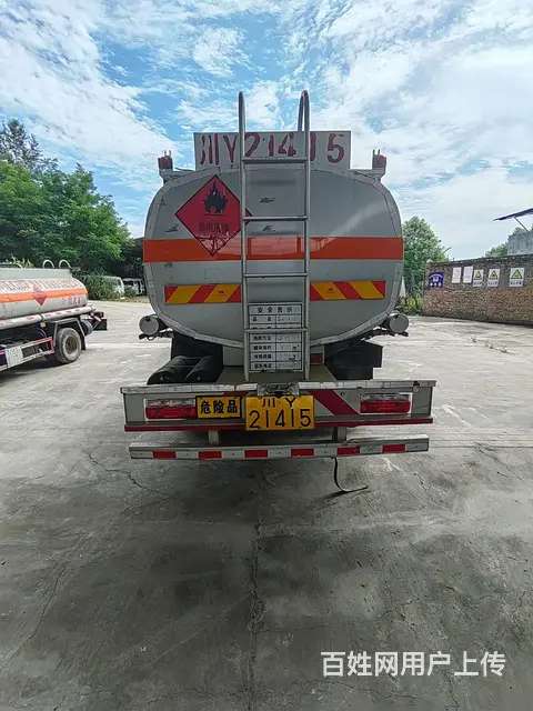 20年东风油罐车 福瑞卡  8吨 双仓双联泵 - 图片 4