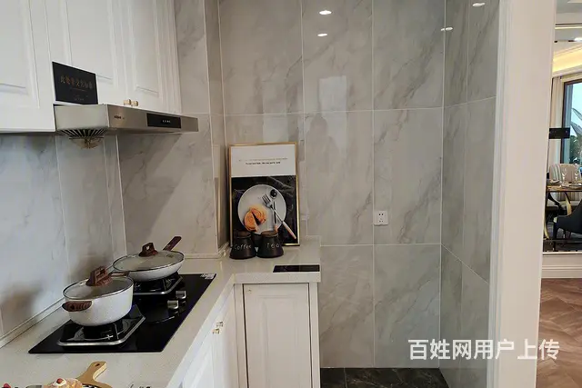 怡心湖 地铁五号线 准现小洋房  套三双卫 - 图片 3