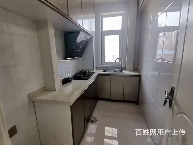 精装地热天然气电梯四楼中东商圈 - 图片 9