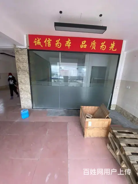 200平店面+400平空地出租 - 图片 3