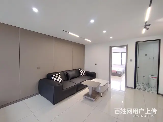 市医院花鸟鱼市和平路二段天安里2楼二楼70平南北通精装地暖 - 图片 2