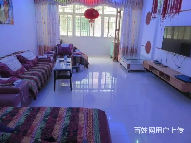 上高锦园小区4楼精装修三房无暗间带地面车库及地下室三证满五年 - 图片 5