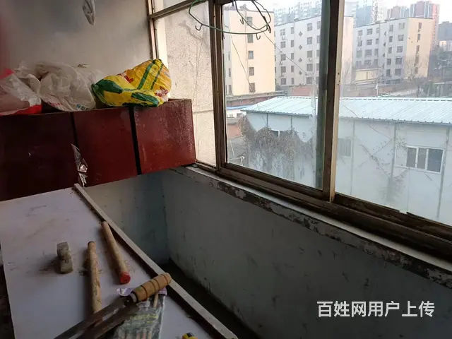 3万不还价二中西四楼共五层两室一厅能过户 - 图片 5