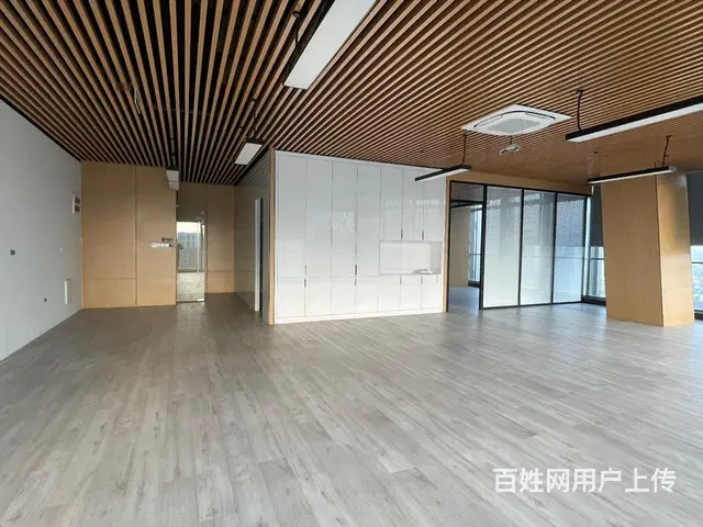 中粮大悦城，精装出租，高层视野，采光通透，交通便利，条件好谈 - 图片 1