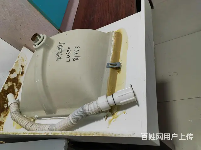 诚心转让台盆柜浴室柜台盆水槽啦！ - 图片 2