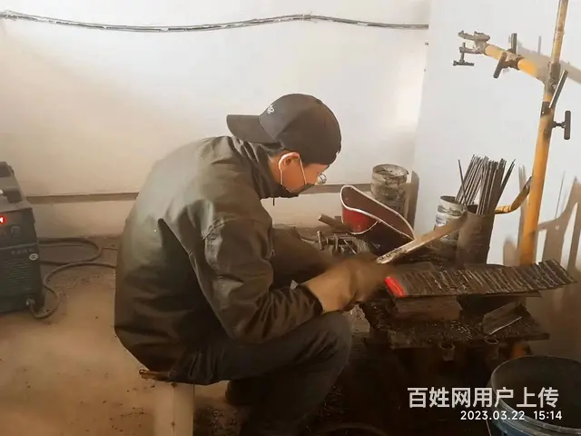 威海电气焊培训考证二保焊氩弧焊培训学校 - 图片 1