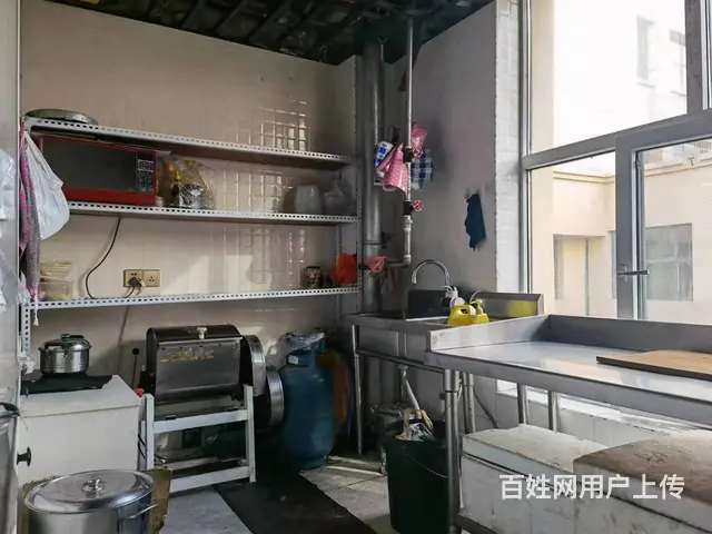 7645(七P）个人城东中惠汽配城3楼餐厅给3万就转让 - 图片 4