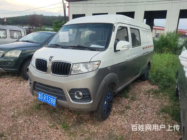 金杯 厢式货车 - 图片 2
