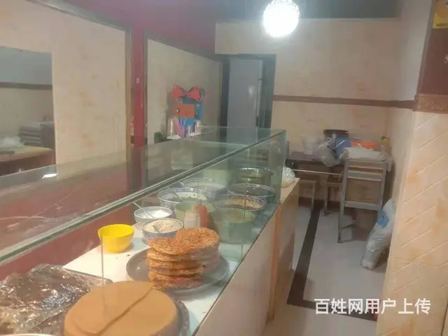 7600(七P）个人城西区兴海路农贸市场内旺铺转让 - 图片 4