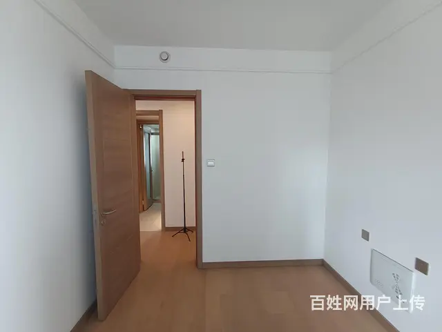 急 万达 中楼层 精装三室 万科尚都会 地铁口 看房方便 - 图片 8