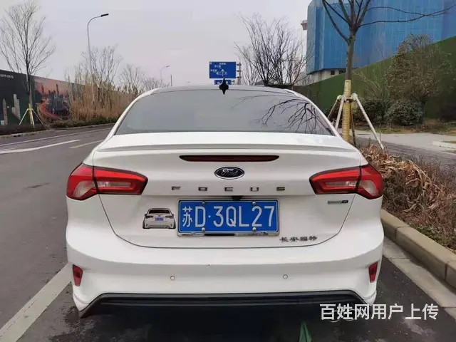 福特 福克斯 2020款 福克斯-三厢 1.5T 自动 Ec - 图片 2