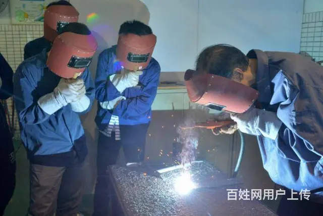 短期培训焊接技术，学氩弧焊氩电联焊二保焊推荐就业 - 图片 8