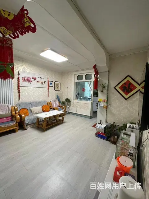 马路街东 电子仪表厂 精装两室一层带院 没有土地出让金 - 图片 1