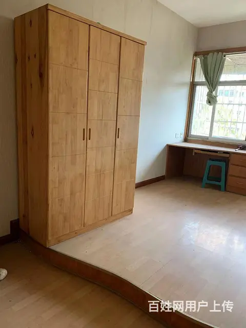 老一中宿舍 普通住宅 中等装修 - 图片 1