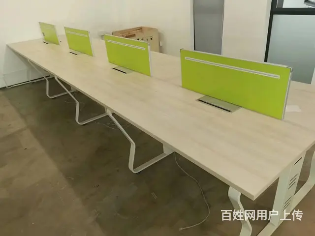 低价出售二手屏风办公桌，老板桌椅会议桌铁皮柜 - 图片 2