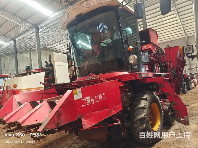 出售18年雷沃玉米收割机 - 图片 4