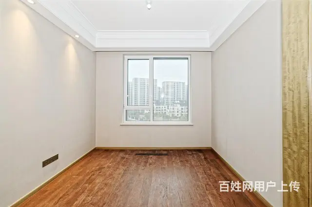 特价，特价，急卖房源，价格还好商量，花园景观位置，带一车位的 - 图片 6