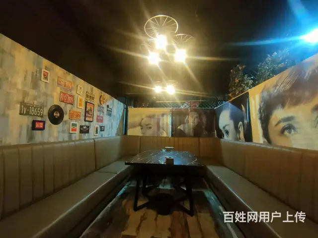 B个人一御景湾滨河公园对面餐饮店低价急转 - 图片 5
