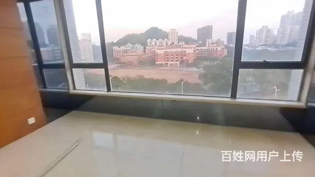 吉大 九洲钟学旁 景山一号 精装3房2卫 有车位 - 图片 6