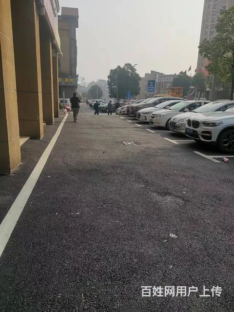 A（个人）高端商圈临街餐饮粉面馆转让或转租  编号：1012 - 图片 9