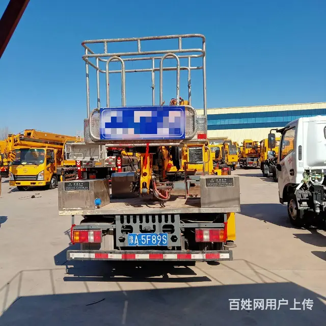 蓝牌23米高空作业车 低价处理 - 图片 8
