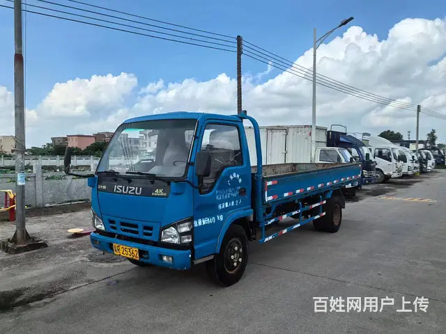 15年4K五十铃5.2米货车，年审到7月 - 图片 1