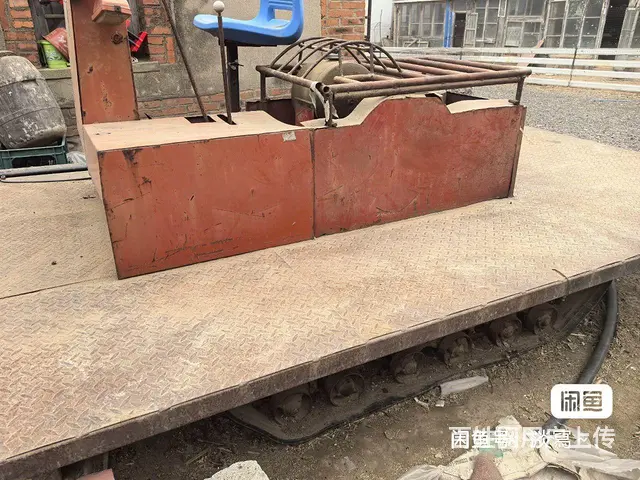 履带运输车，28马力单缸发动机 - 图片 1