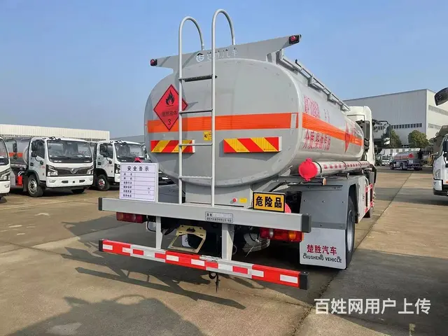 楚胜厂家直销东风天锦10吨油罐车 特价处理 - 图片 2
