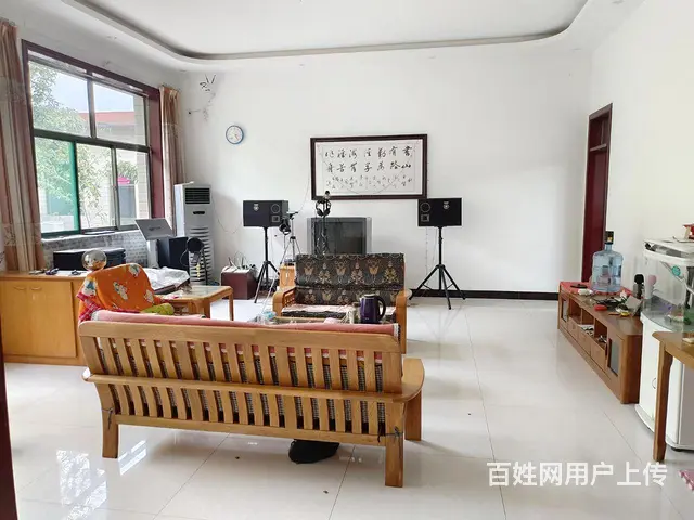 临浮路口子里两室一厅一卫一厨800元。 - 图片 1