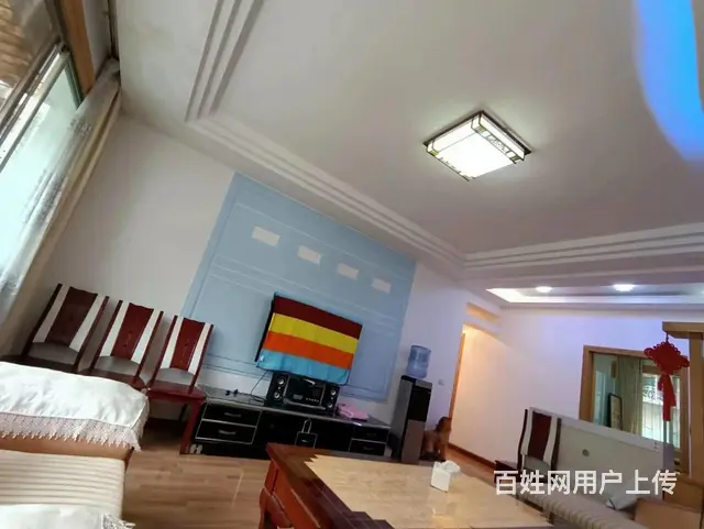 洪南路三室干净清爽停车方便随时看房临近一中实验高中首付10万 - 图片 4