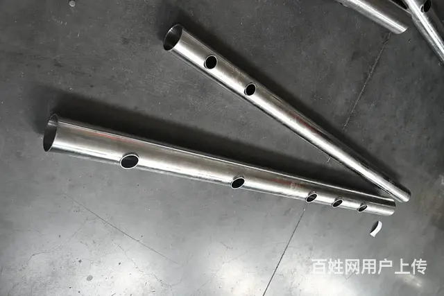 全自动冲孔翻边机不锈钢管焊管钢棒直管盘管拔孔机 - 图片 3