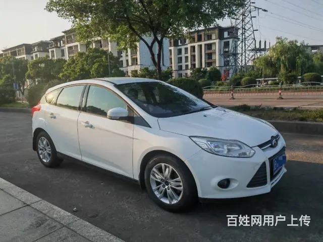 福特 福克斯 2012款 福克斯-两厢 1.6 双离合 风尚 - 图片 4