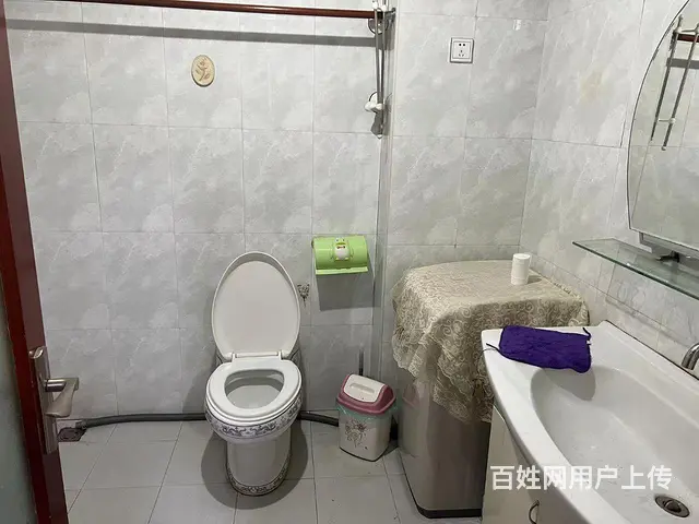 出租黎明小区3楼1月1500元，80平方，两室一厅电视冰箱 - 图片 2