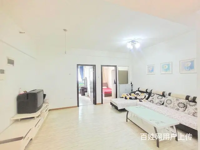 国际银座 2室2厅带家具家电出租1500元 采光充 - 图片 2