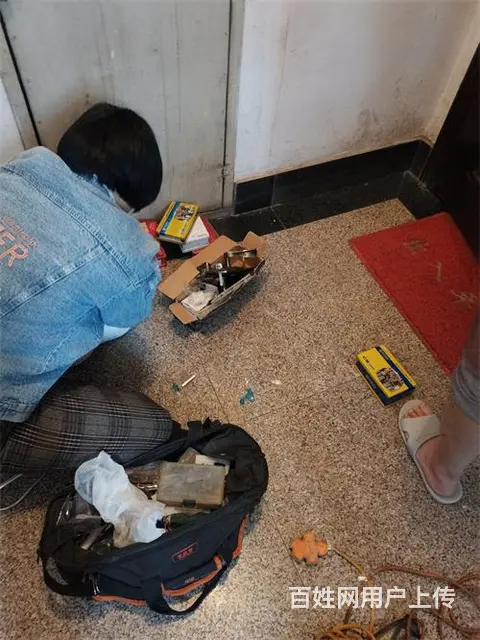 济南段店立交桥附近开锁公司，全天候上门开锁 - 图片 1