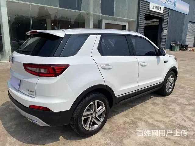 长安CS55 2019款 1.5T 手自一体 轻年版 - 图片 5