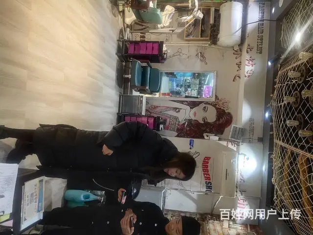1006职业技术学校档口美发店可整转可空转 - 图片 3