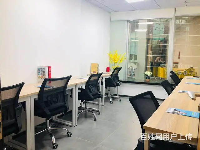 靠窗小面积办公室，物业招商，条件灵活价格可谈，三月起租! - 图片 2