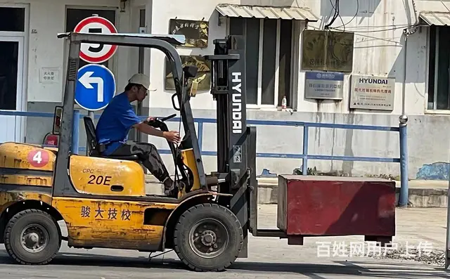 学叉车报名点叉车考证学电焊培训班随到随学二保焊手把 - 图片 1