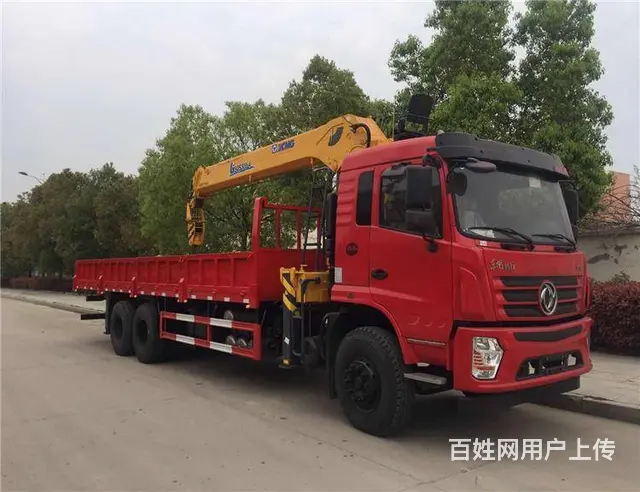 徐工12吨5节臂新型随车吊支持分期送到付款 - 图片 1