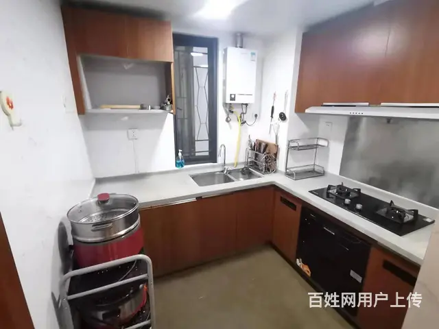 万科城精装两卫小三房，正南北通透，带全套家具电器，保养好 - 图片 3