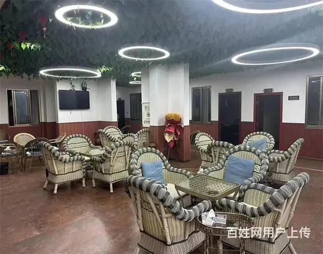 （同城搜铺网免费找店）东临小区560平茶楼转让 - 图片 6