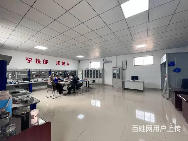 挖掘机培训学校学铲车工培训叉车司机驾驶培训学电焊学 - 图片 5