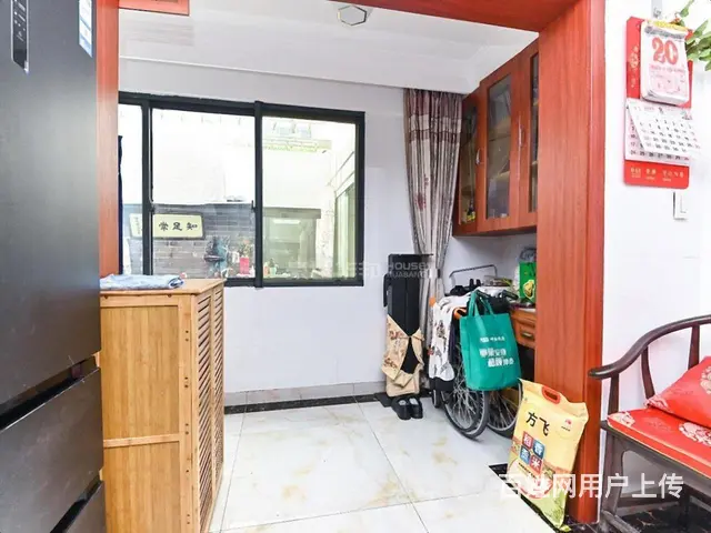 有社保或个税 可买西湖边这套，一楼带大院子，已做阳光房 - 图片 9