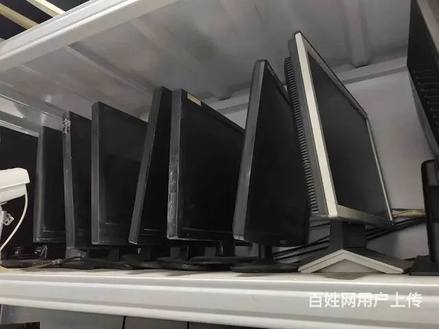 22寸显示器特价150元 - 图片