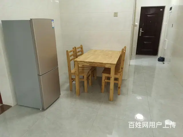 位于动车站和西湖之中正祥丰屋 - 图片 2