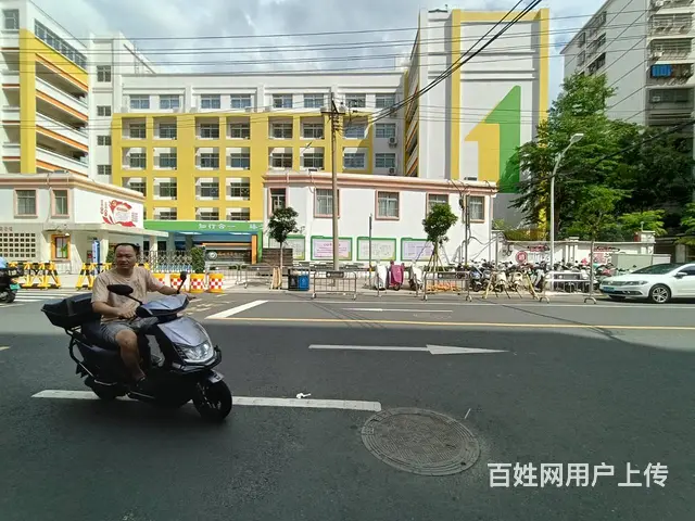 （51旺铺推荐）义龙西路11小对面60平餐饮店转让 - 图片 3