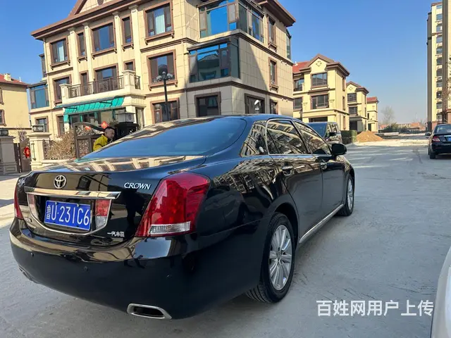 丰田 皇冠 2012款 2.5 手自一体 Royal 导航版 - 图片 12