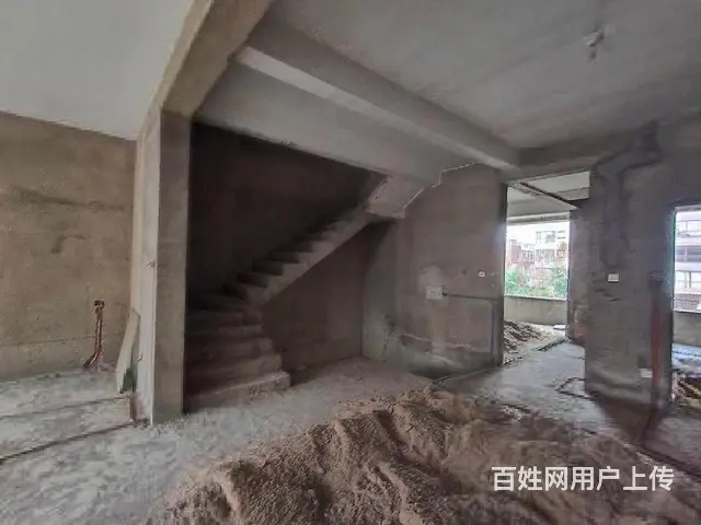 陶朱公 联排别墅 毛坯7室 前后院 带露台近奥林匹克 滨河 - 图片 4