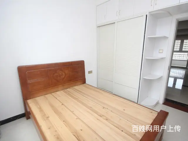 此房景观楼栋，精装修清爽三房。房东诚心出售 - 图片 10